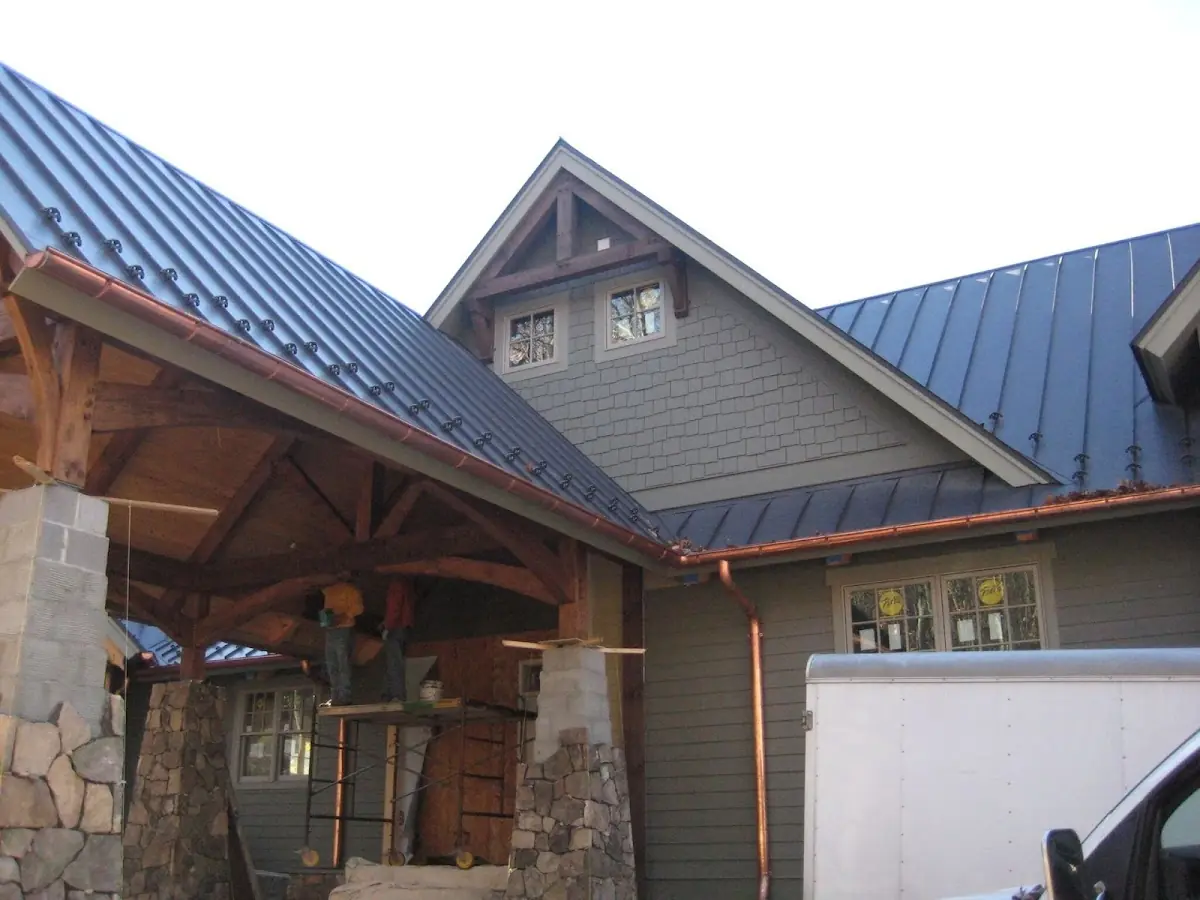 Craftsman Roofing team delivering quality roofing work in Chesmar